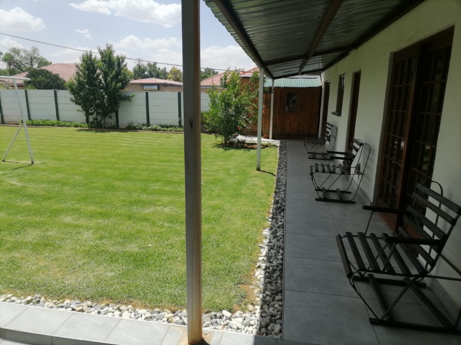 8 Bedroom Property for Sale in Bedelia Free State